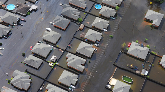 Emergency Flood cleanup sewage black water flooded homes