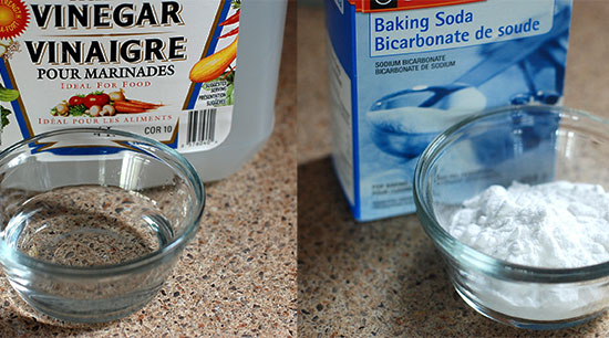 Kitchen sink clogs removed with a combination of vinegar and baking soda